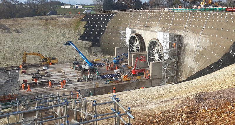 A non-intrusive monitoring solution from Leica Geosystems